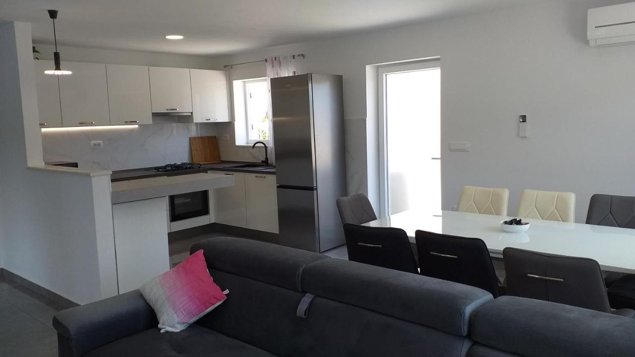 Apartman Karla Lastovo Exterior foto