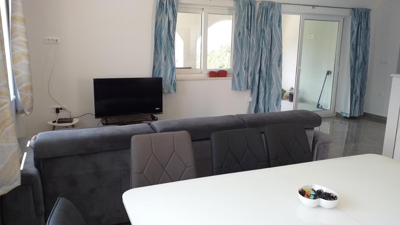 Apartman Karla Lastovo Exterior foto