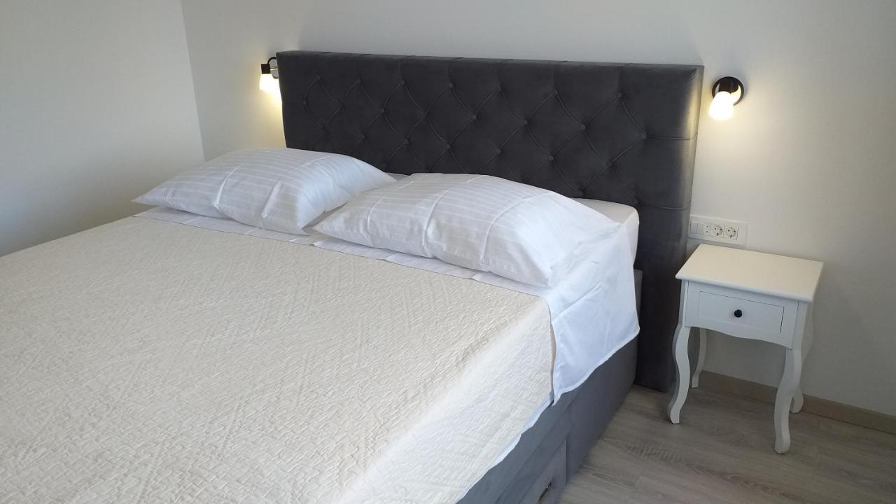 Apartman Karla Lastovo Exterior foto